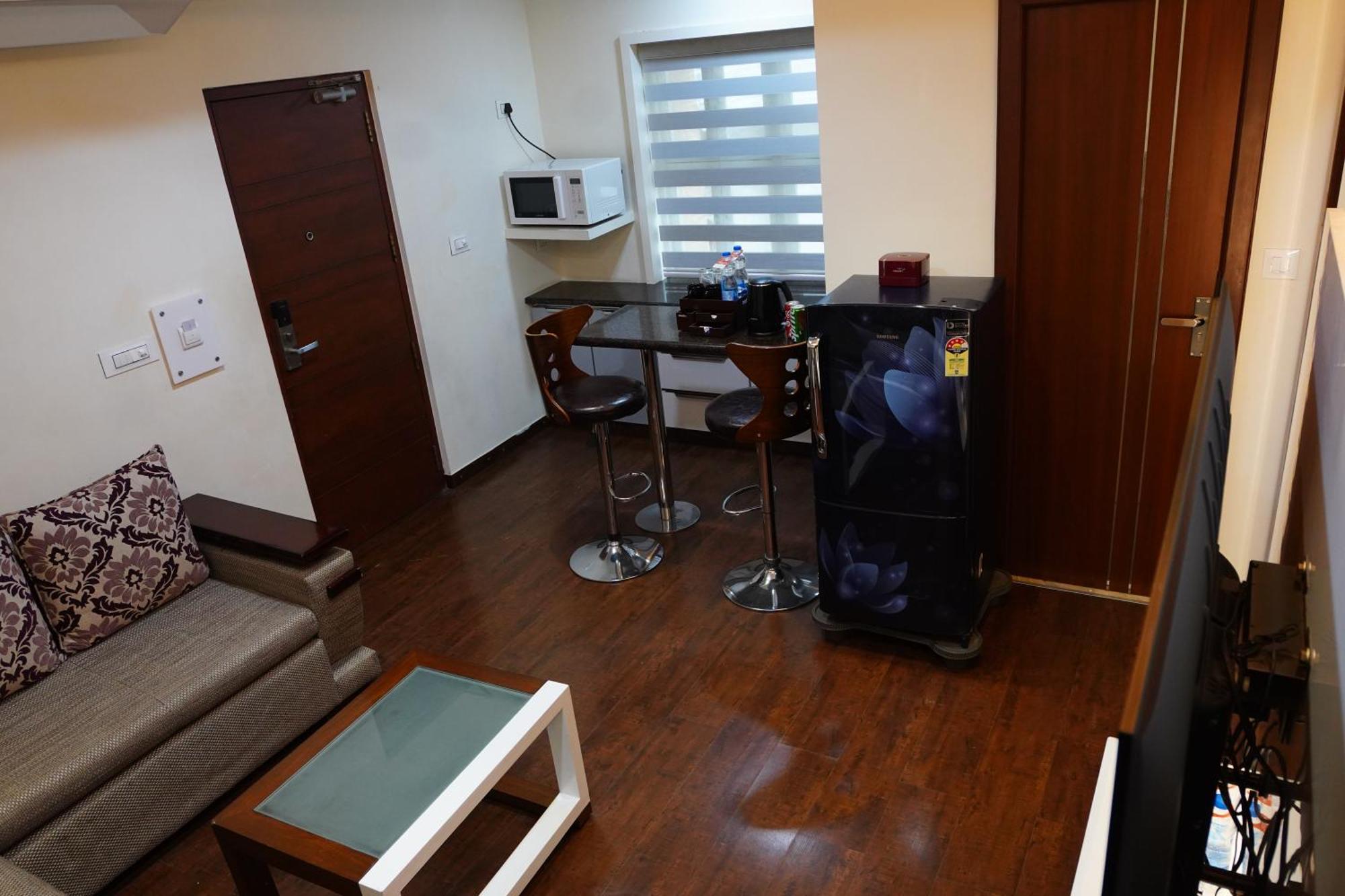 Chola Serviced Apartment Tiruchirappalli Buitenkant foto