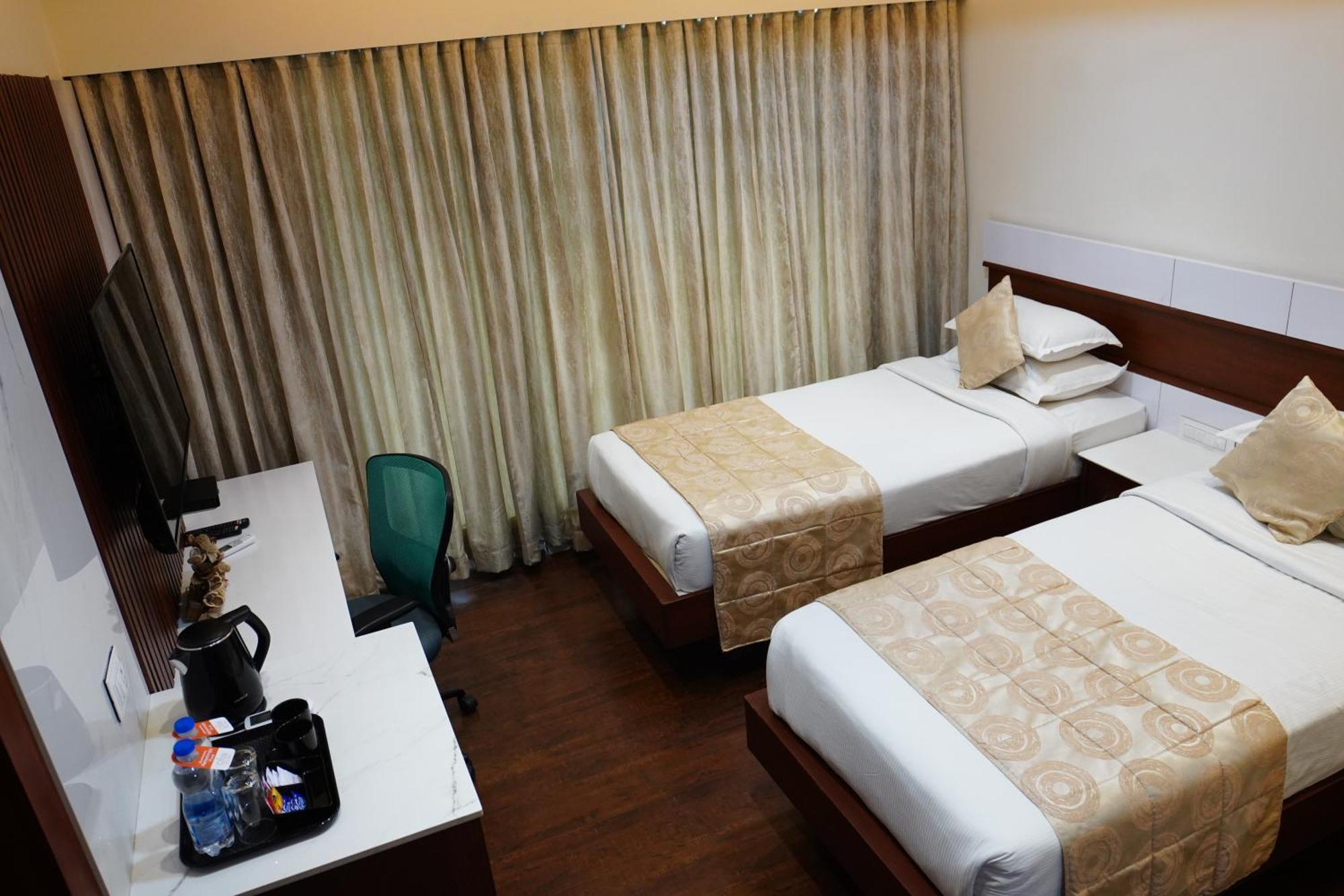 Chola Serviced Apartment Tiruchirappalli Buitenkant foto