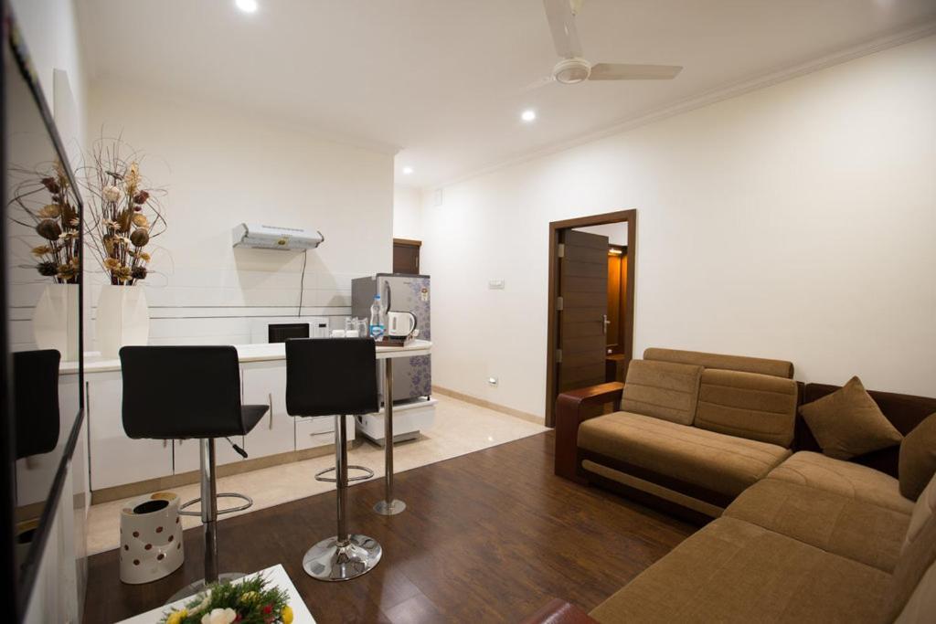Chola Serviced Apartment Tiruchirappalli Buitenkant foto
