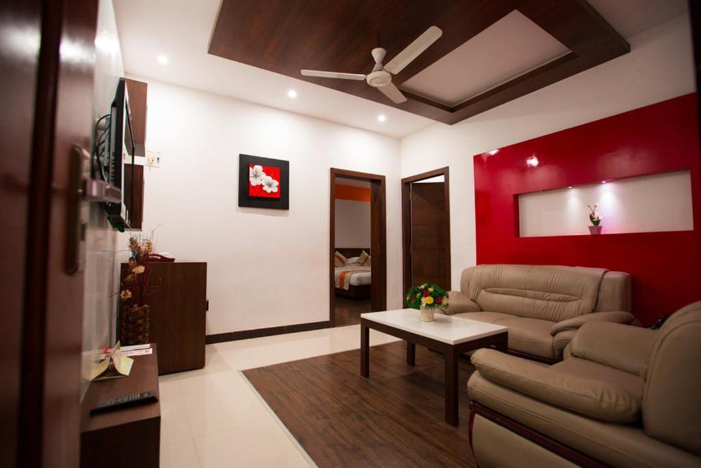 Chola Serviced Apartment Tiruchirappalli Buitenkant foto